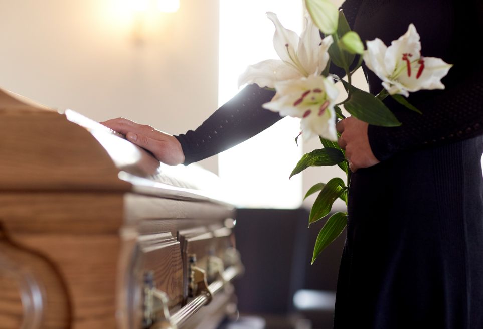 How Funeral Caterers Can Alleviate Stress During Difficult Times